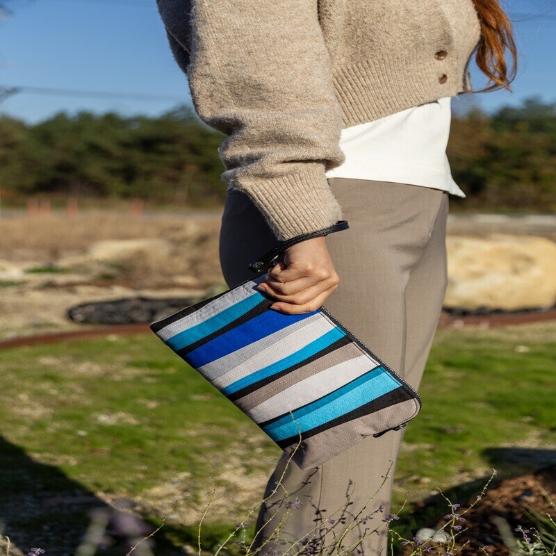 가방,클러치, 강릉자수, 핸드메이드,린넨, 파우치, 자수 클러치, 클러치, 파우치백, 리고엠, 미니 파우치, 토트백, 강릉바다의 일출, 강릉바다의 물결, 해송숲길, 경포대의 벚꽃, 여자가방, 동전지갑